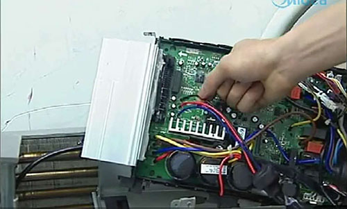 澄迈美的空调电话是多少